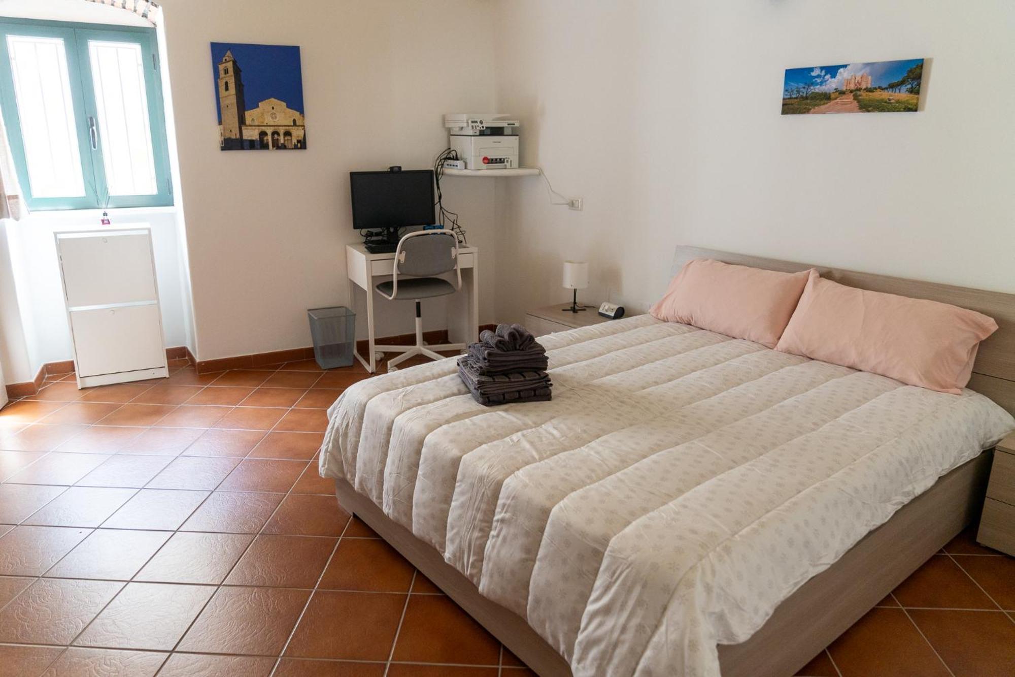 San Lorenzo House